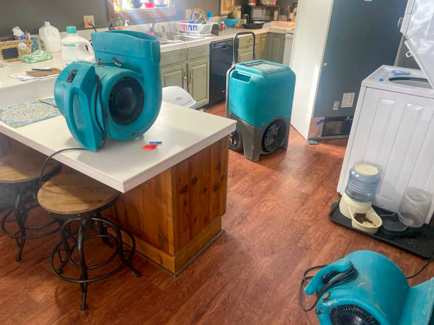 Best Emergency water damage restoration  in Los Gatos, CA